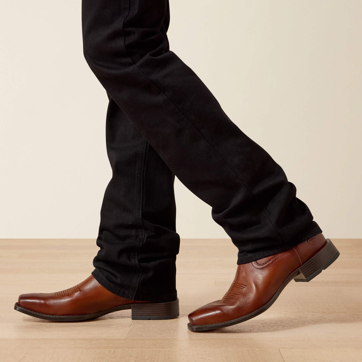 Calça Jeans Ariat | M7 Slim Legacy Straight Black, Reta Slim (10037890)