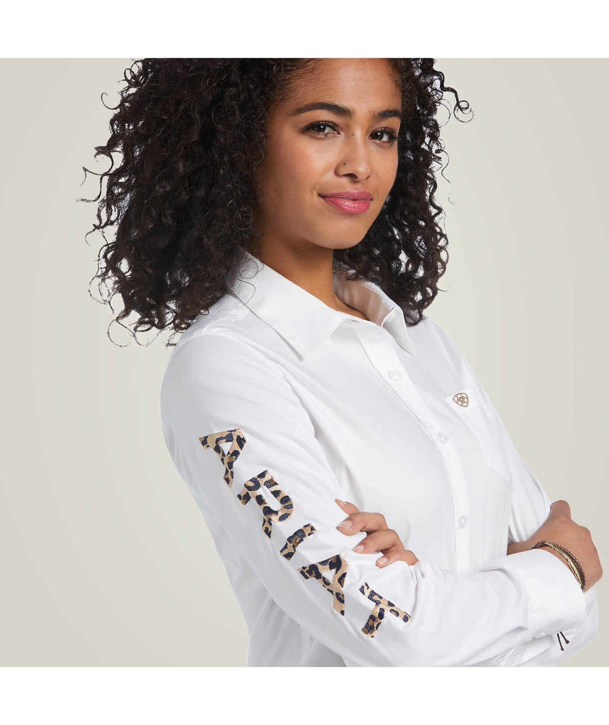 Branco com logo de leopardo - foto 3