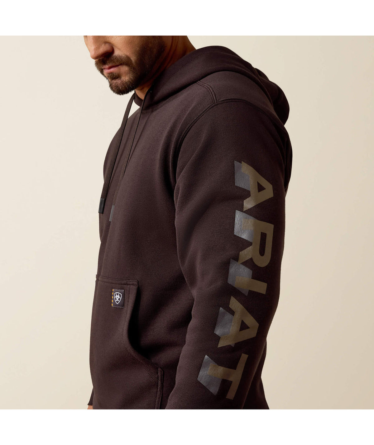 Preto / Cantil - detalhe
