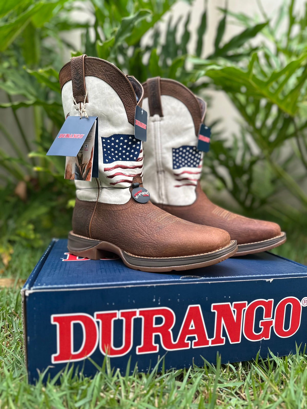 BOTA IMPORTADA DURANGO — REBEL OFF WHITE (COURO DE CABEÇA)