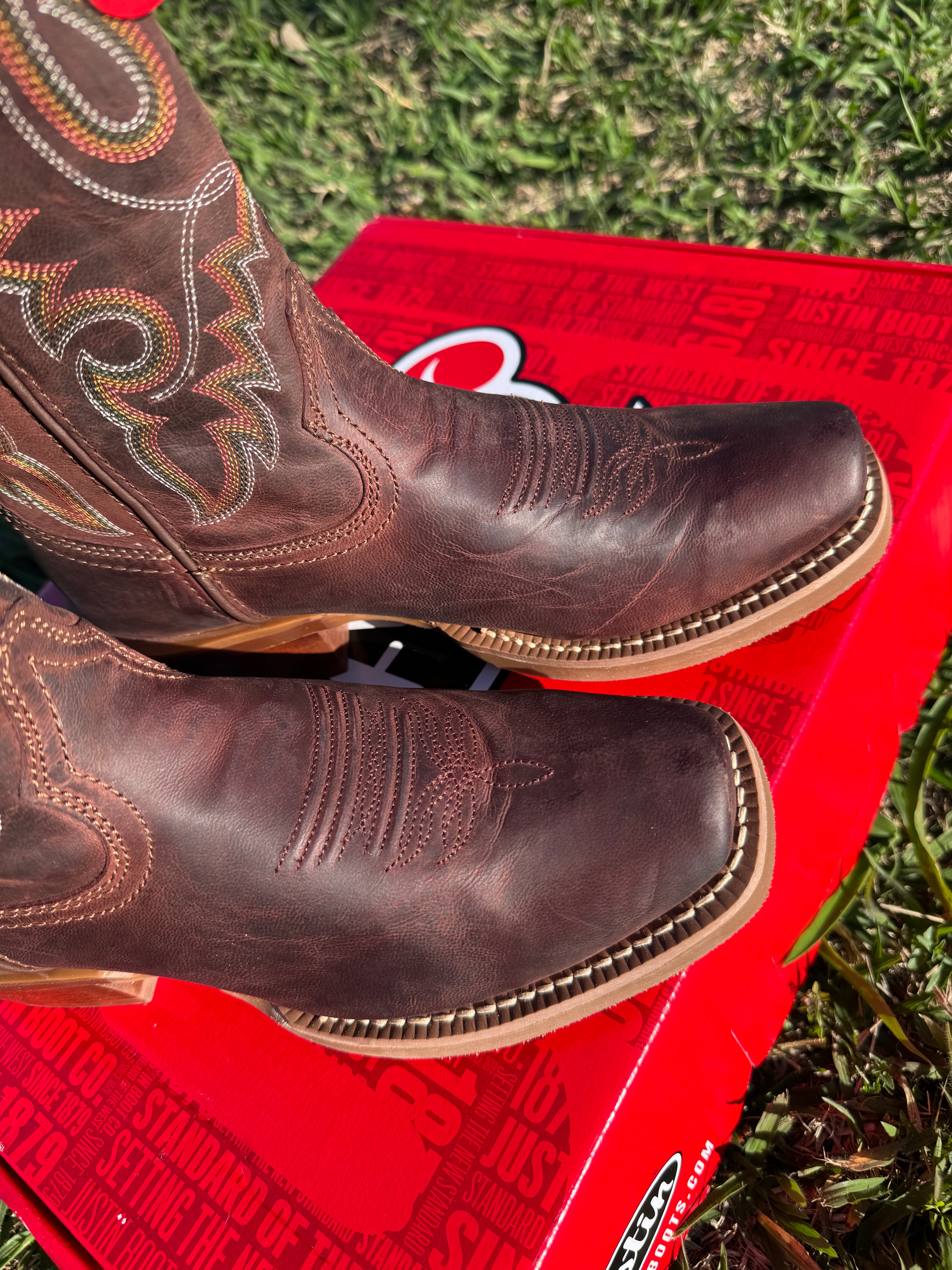 Bota Justin Solado Carrapeta J7255