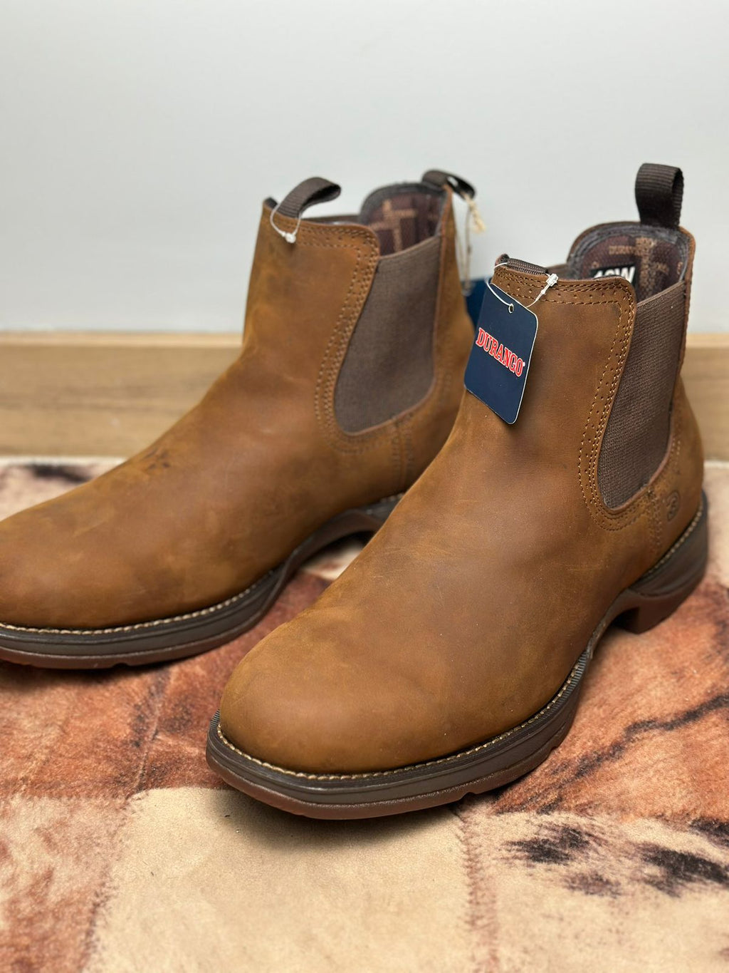 BOTINA DURANGO REBEL, BICO REDONDO — D0524